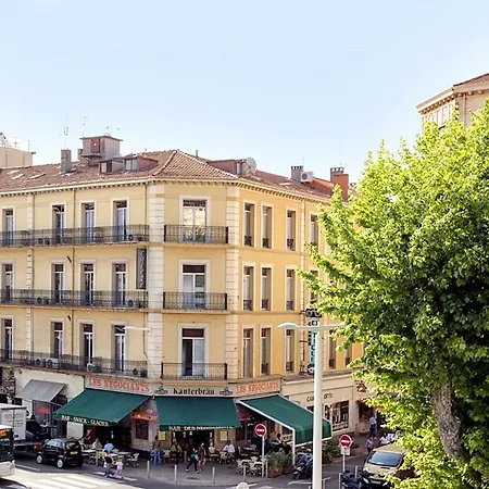 Yelo Belle Epoque Powered By Sonder Hotel 4*